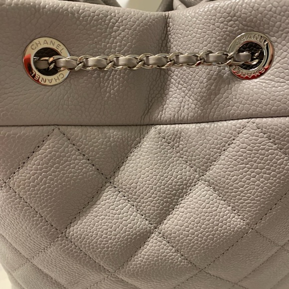 CHANEL Grained Calfskin Quilted Medium CC Chain Bucket Drawstring Bag - Picture 8 of 14